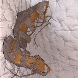 Brown Wedges